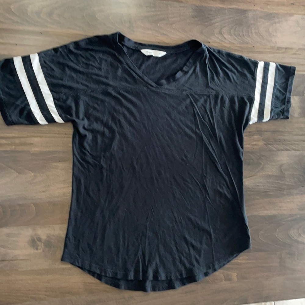 Bluenotes Black T with white stripes